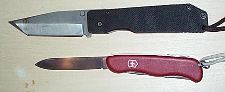 Buck/Strider folder
	and Rucksack side shots